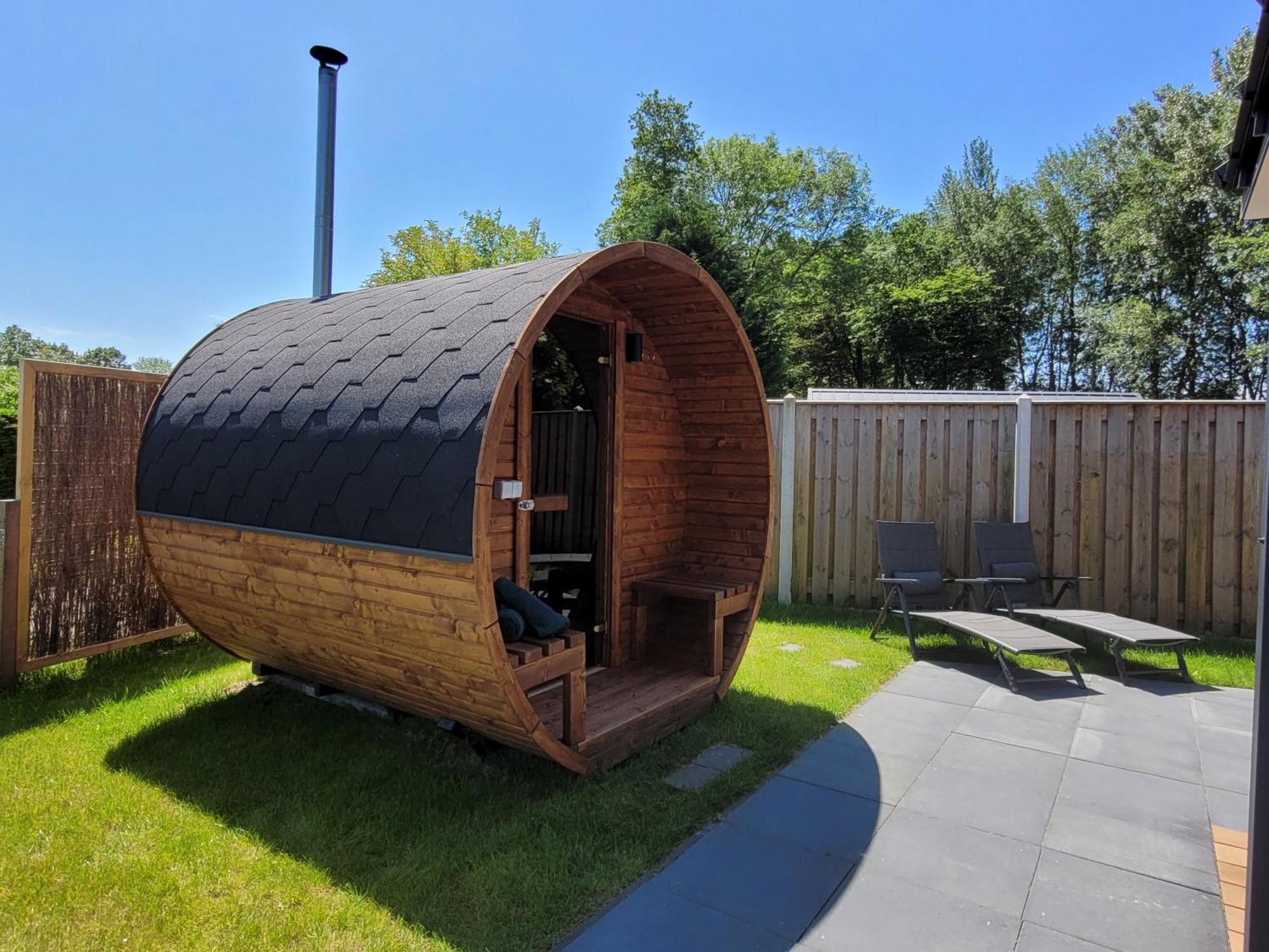 Tiny Zen House In Heinkenszand With Private Sauna, Airco, Outdoor Swimming Pool, Wifi And 2 Bedrooms ภายนอก รูปภาพ